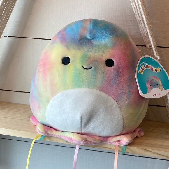 Janet the Jellyfish Squishmallow NWT - Picture 3 of 6